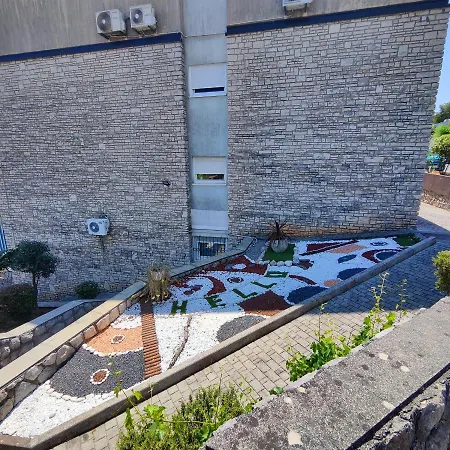 205 Apartman Ičići